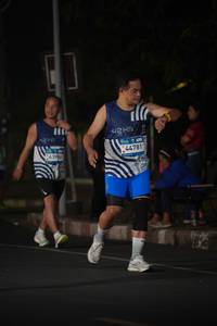 BIB: 4240, 43986, 44781
                            <button type="button" onclick="openModal(22900878)" class="btn btn-primary btn-sm float-right btn-popup" data-toggle="modal" data-target=".modal-high-quality">
                        <i class="fas fa-shopping-cart"></i> Add to Cart
                    </button>
                                            <button type="button" onclick="isThisMe(22900878, true)" class="btn btn-success btn-sm float-right btn-popup btn-isme hidden" data-toggle="tooltip" data-placement="bottom" title="นี่คือรูปของคุณใช่ไหม คลิกที่นี่เพื่อเอาเข้าอัลบั้ม">
                        <i class="fas fa-plus"></i> Add to album
                    </button>
                    <button type="button" onclick="isThisMe(22900878, false)" class="btn btn-warning btn-sm float-right btn-popup btn-isnotme hidden">
                        <i class="fas fa-ban"></i> Remove from album
                    </button>